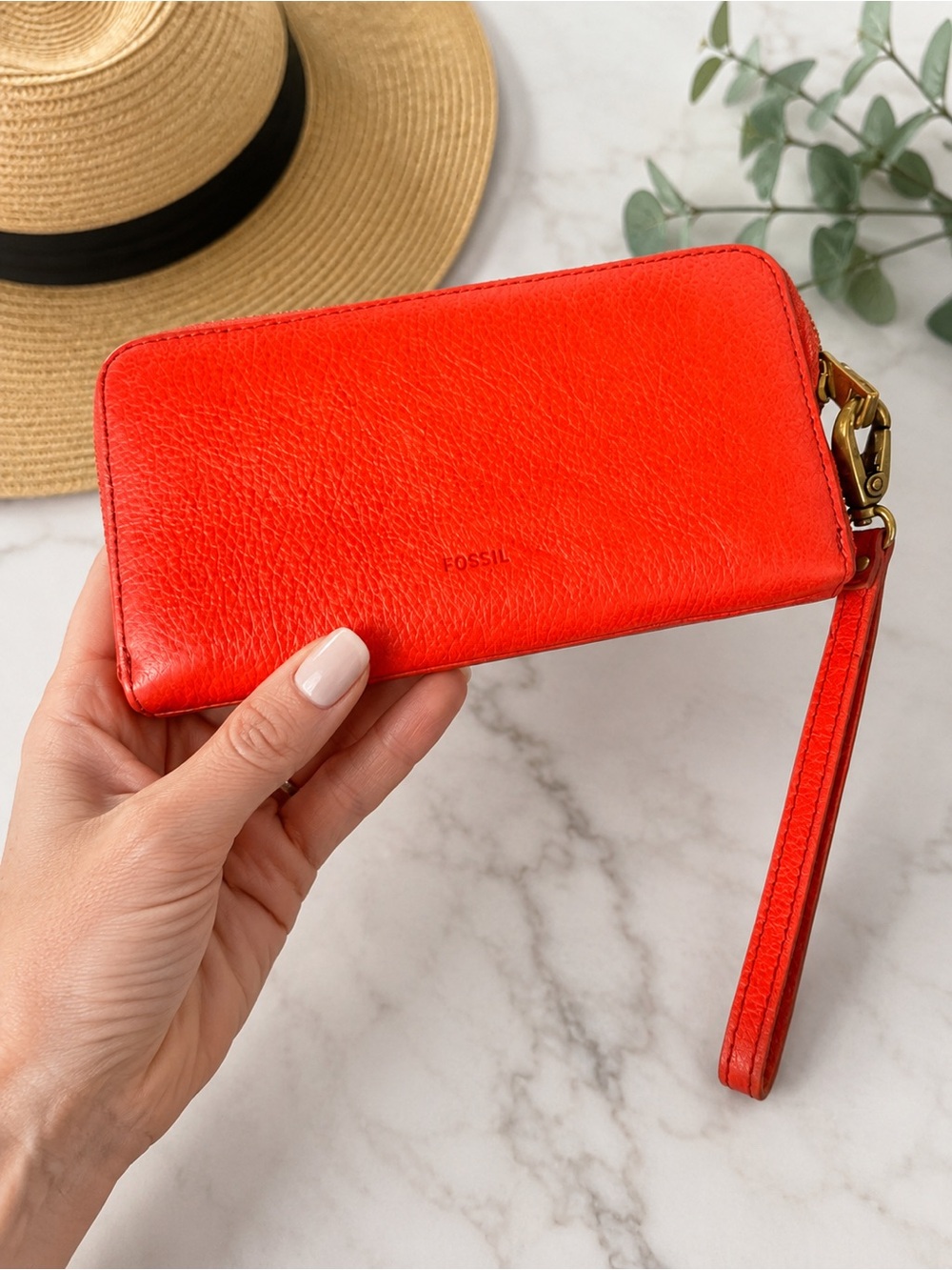 Fossil Emma Zip Around Leather Wristlet Wallet Coral Red EUC